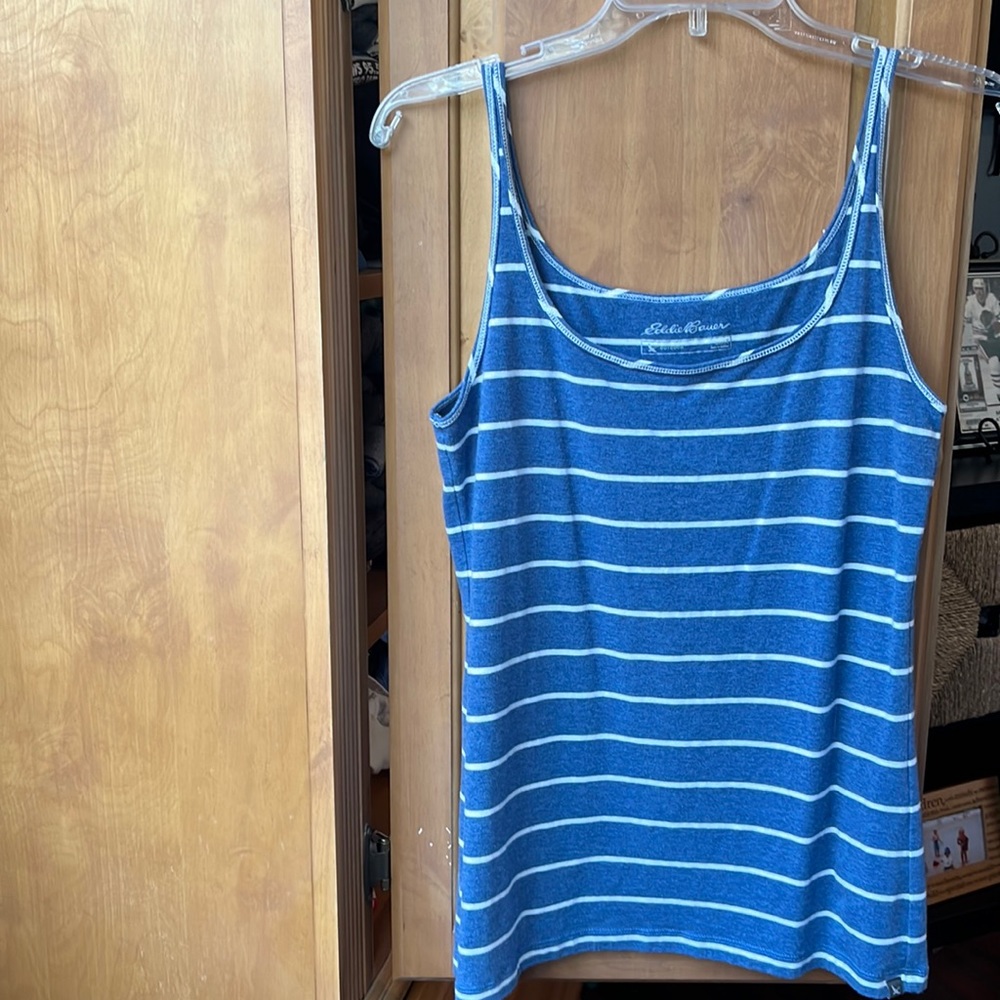 Eddie Bauer. Small. Tank top.
